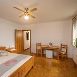 Casa de hóspedes & Pr Matjon