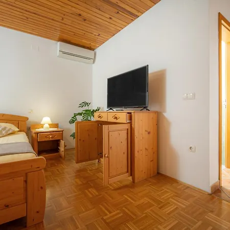Gostinjska kuća Rooms & Apartments Pr Matjon