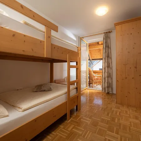 Rooms & Apartments Pr Matjon