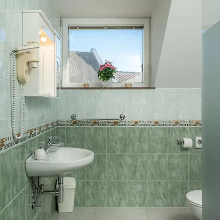 Rooms & Apartments Pr Matjon