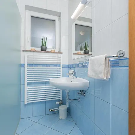Guest house Rooms & Apartments Pr Matjon 3*