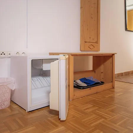 Rooms & Apartments Pr Matjon 3* Bled