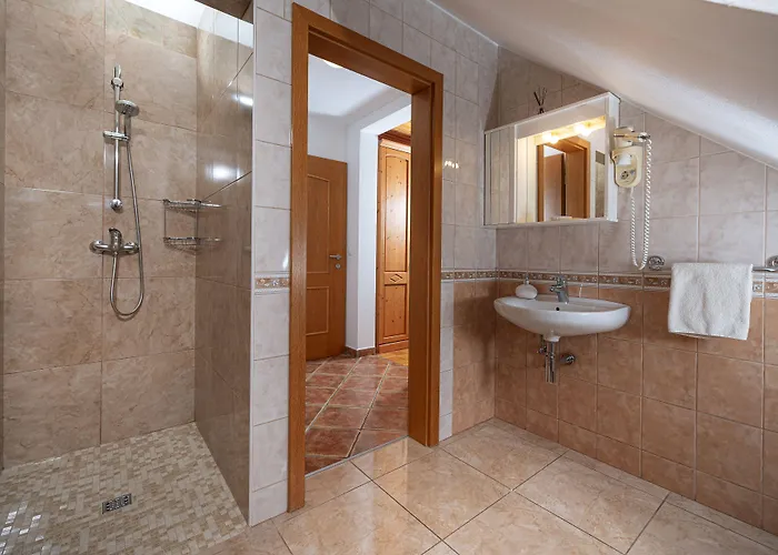 & Pr Matjon Pensjonat 3*